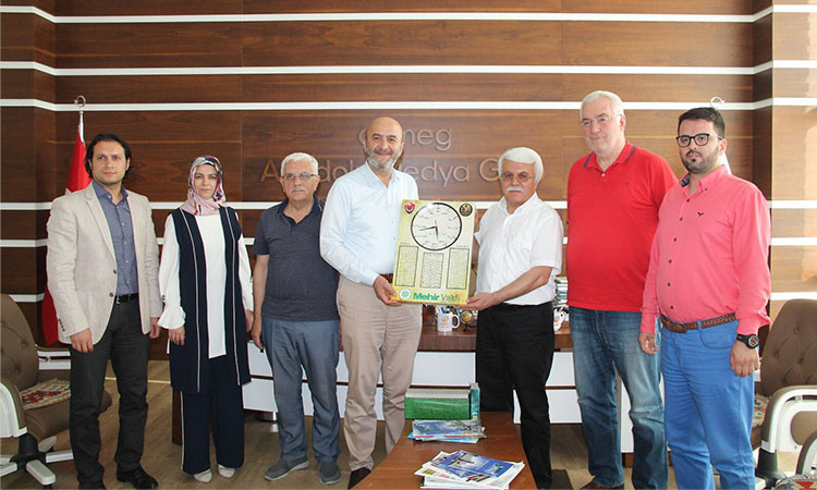 KON TV´YE 25. YILI HAYIRLI OLSUN ZİYARETİNDE BULUNDUK
